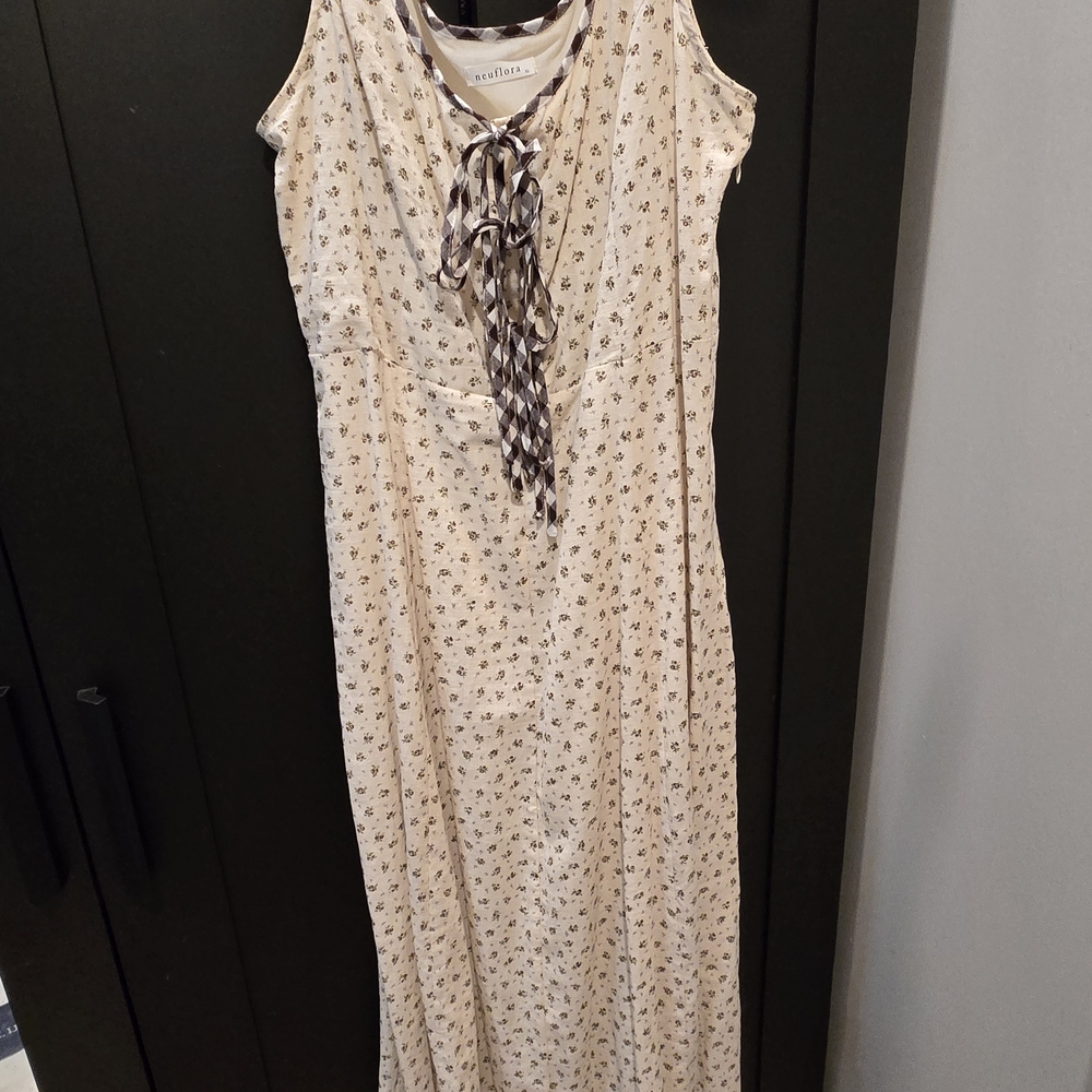 Charming Cream Midi Dress with Tie Detail